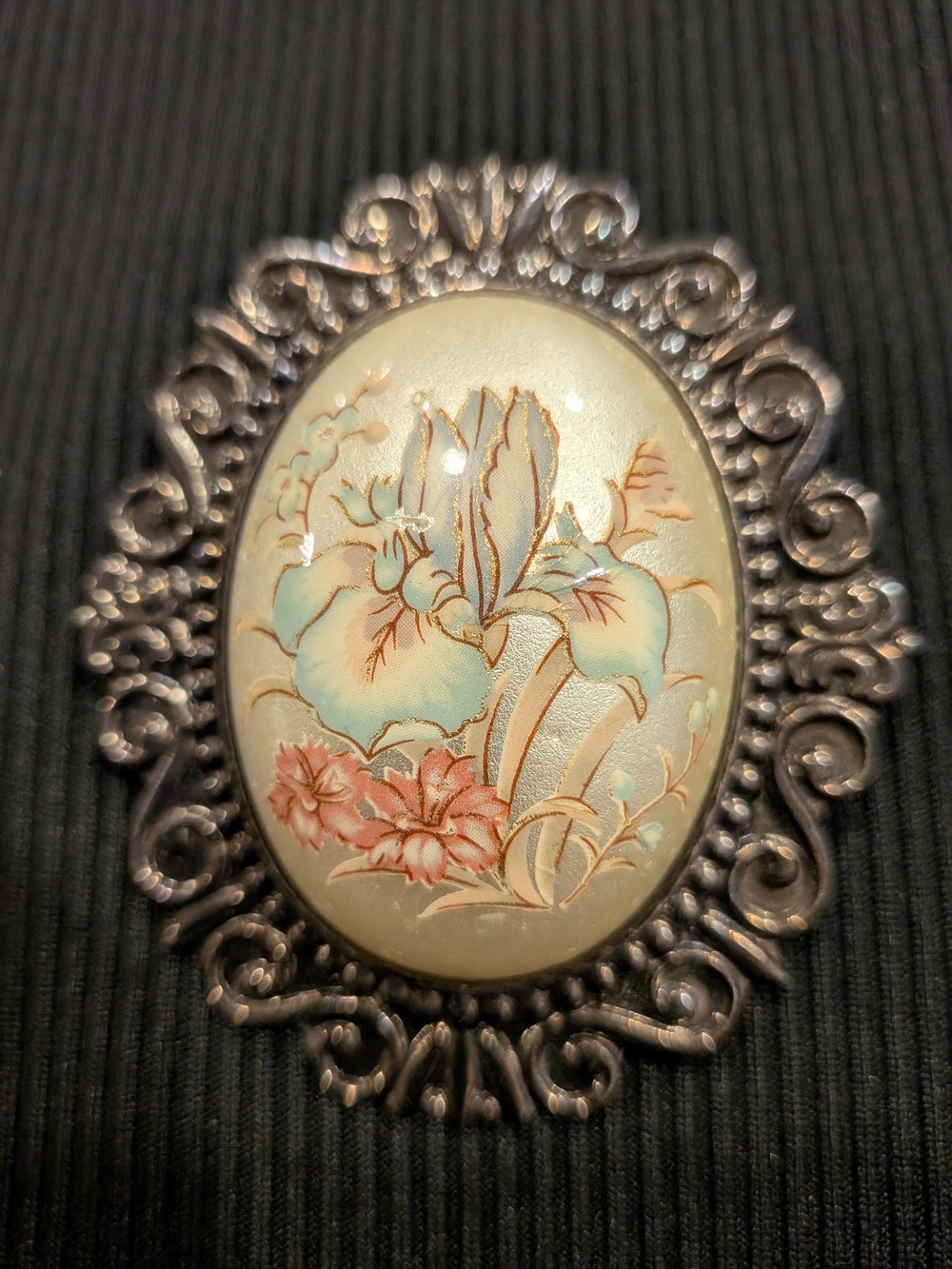 B#4: Brooch Hand-painted Enamel Or Porcelain Center Filigree Metal Frame 1990s.